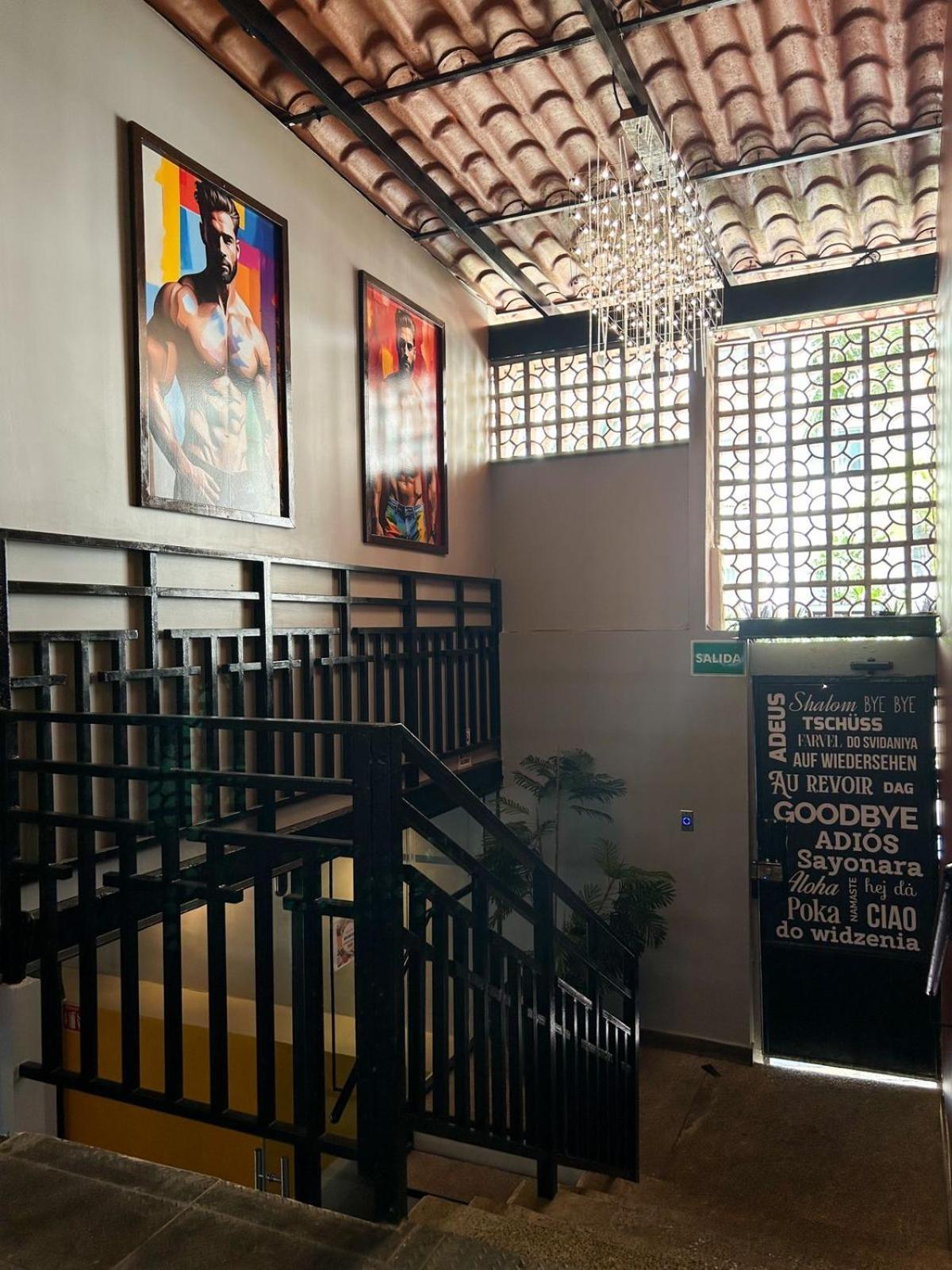 Spartacus Hostel Boutique For Men プエルトバラータ エクステリア 写真